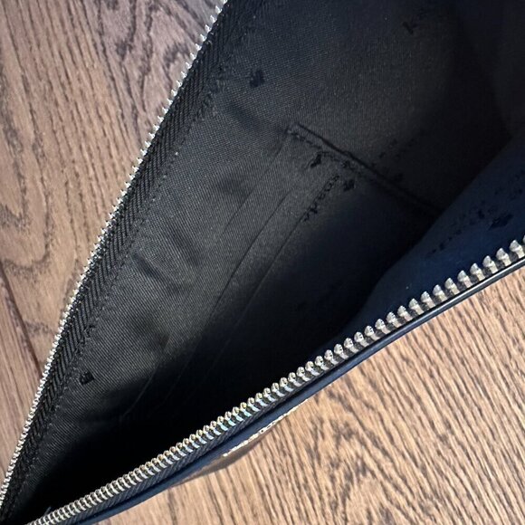 NWT! Kate Spade Lucy Medium L-Zip Wristlet -Light Pink Soffiano - Picture 2 of 4